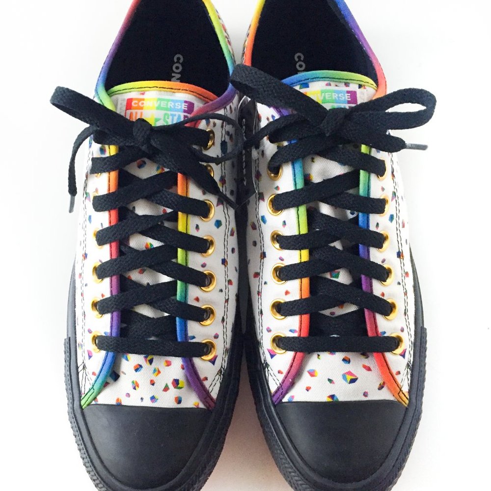 2021 PRIDE CONVERSE CHUCK TAYLORS SHOES, NEVER WORN, Women's 10.5, Men's 8.5